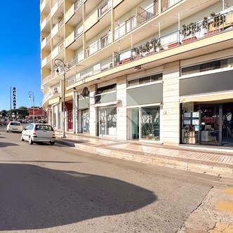 Negozio in vendita, Formia, Via Vitruvio - Formia Centro