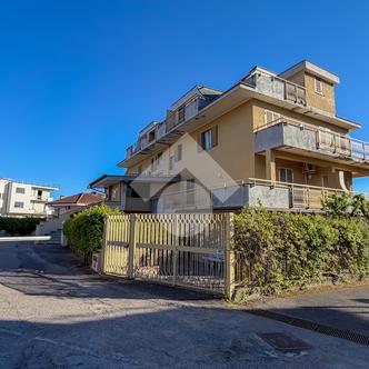 Trilocale in vendita, Formia, Via degli orti - Gianola