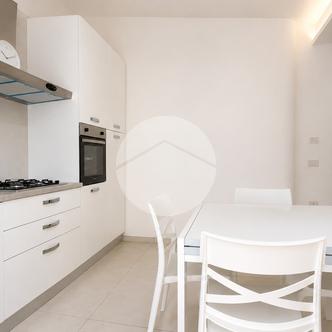 Trilocale in vendita, Gaeta, Via Messina - Serapo